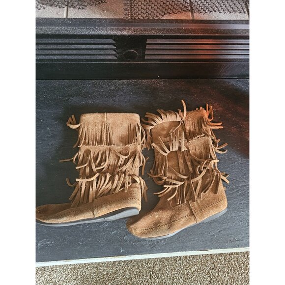 Minnetonka 3-Layer Fringe Boot Brown Suede Leather Boots Sz 9 - Picture 1 of 7